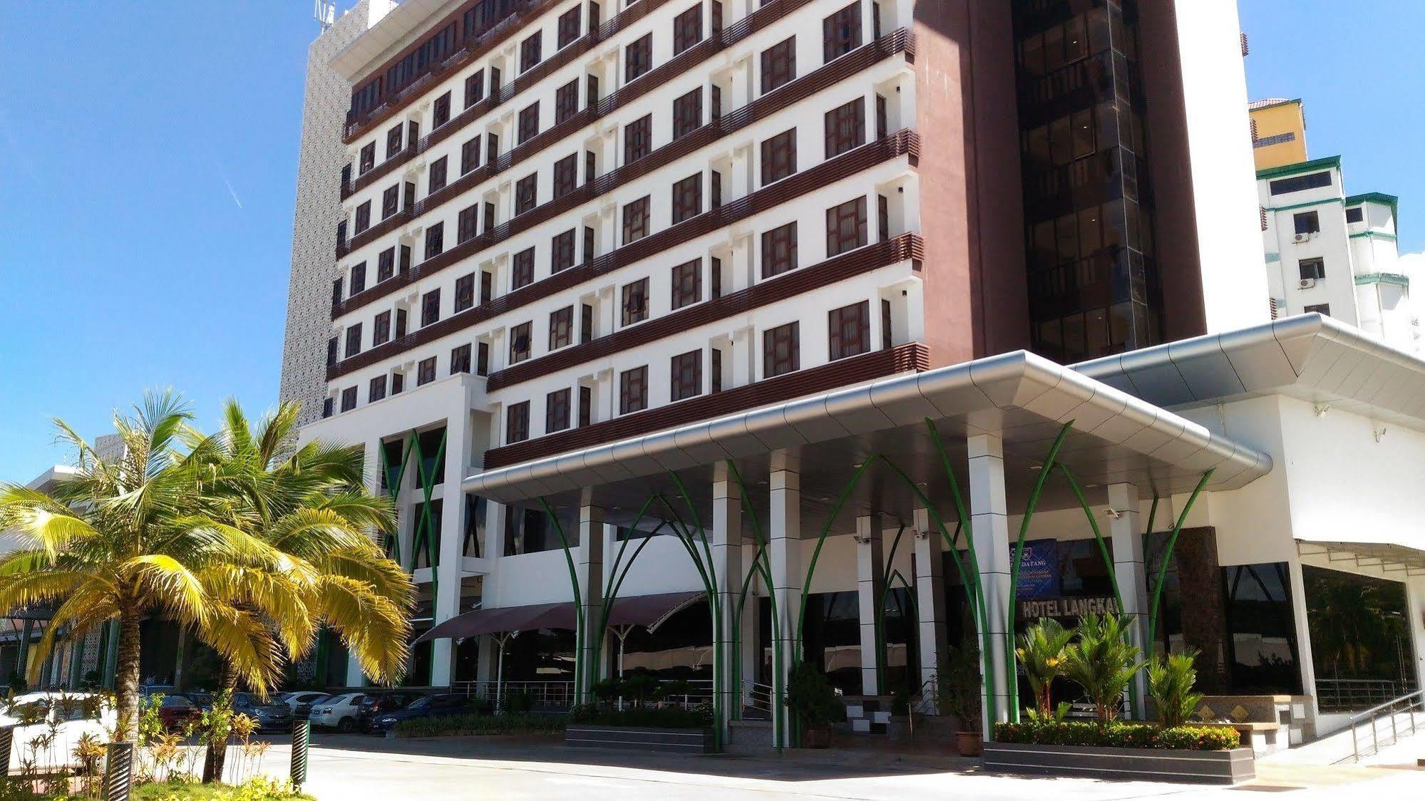 Hig Hotel Kuah Exterior foto